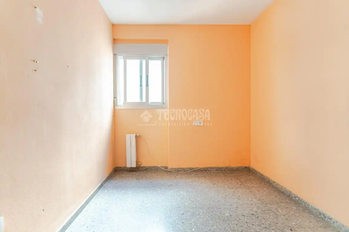 Bedroom of Flat for sale in Granada