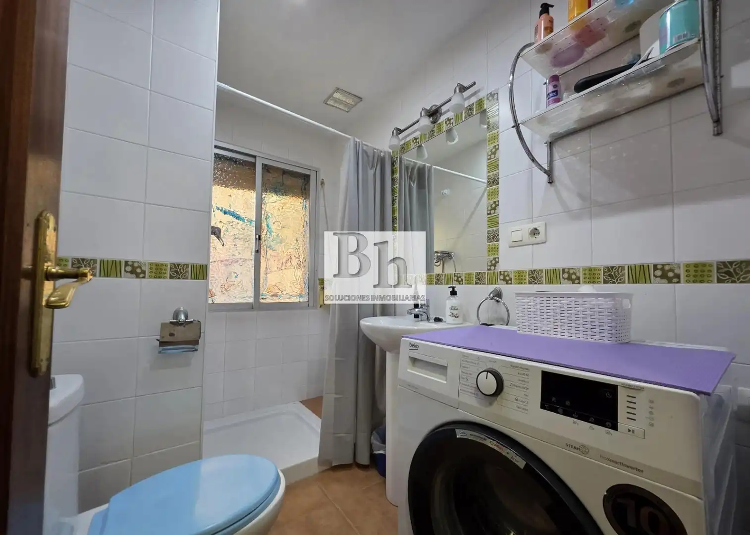 Baño de Piso en venta en Málaga con Aire acondicionado y Calefacción