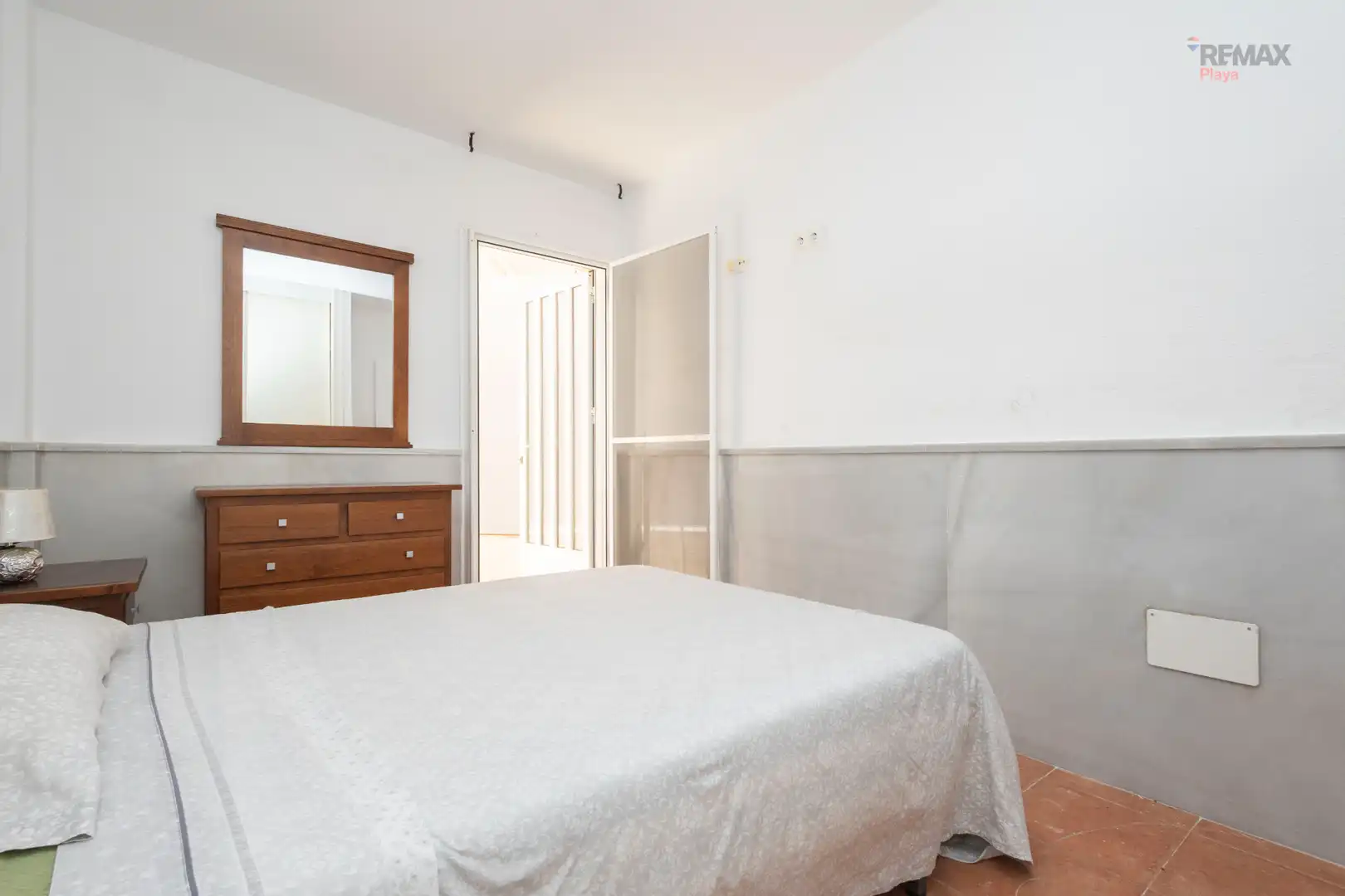 Erdgeschoss zum Verkauf in Calle Ciudad de Tarragona, Vera Playa Naturista