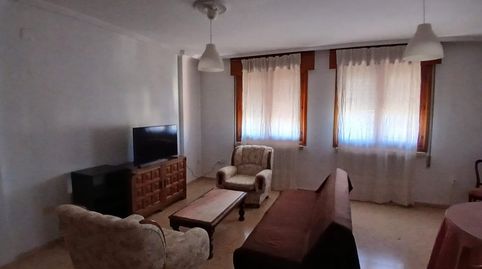 Piso de estudiantes, image 3