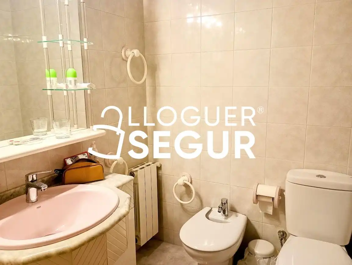 Badezimmer von Dachboden zur Miete in El Prat de Llobregat mit Heizung, Terrasse und Möbliert