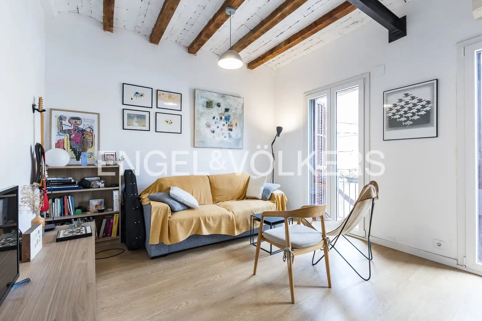 Sala de estar de Piso en venta en Barcelona con Calefacción, Parquet y Balcón