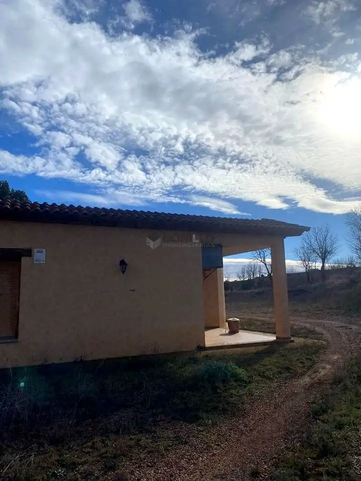 Edifici en venda en Albentosa