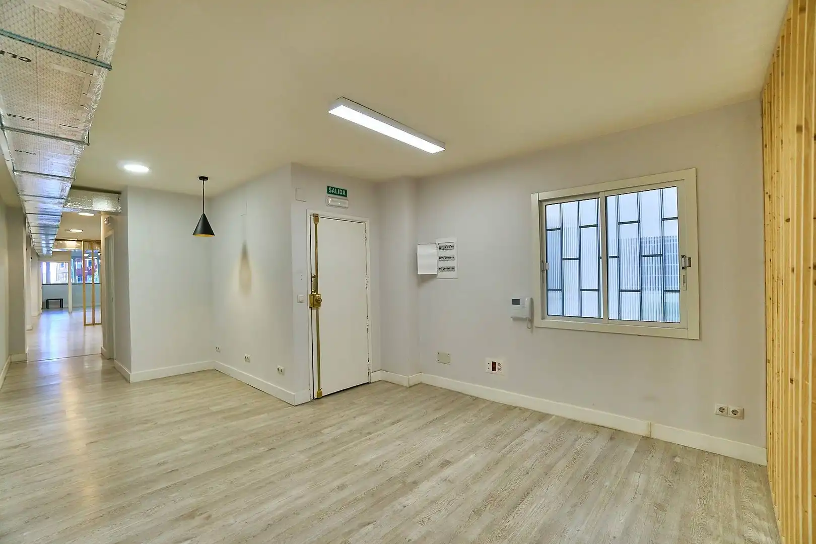 Oficina en venta en Las Palmas de Gran Canaria con Aire acondicionado, Trastero y Amueblado
