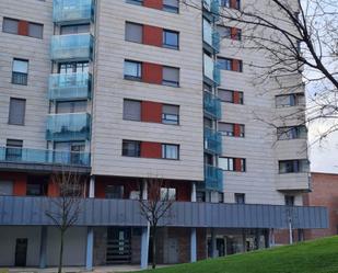 Vista exterior de Apartament en venda en León Capital  amb Terrassa