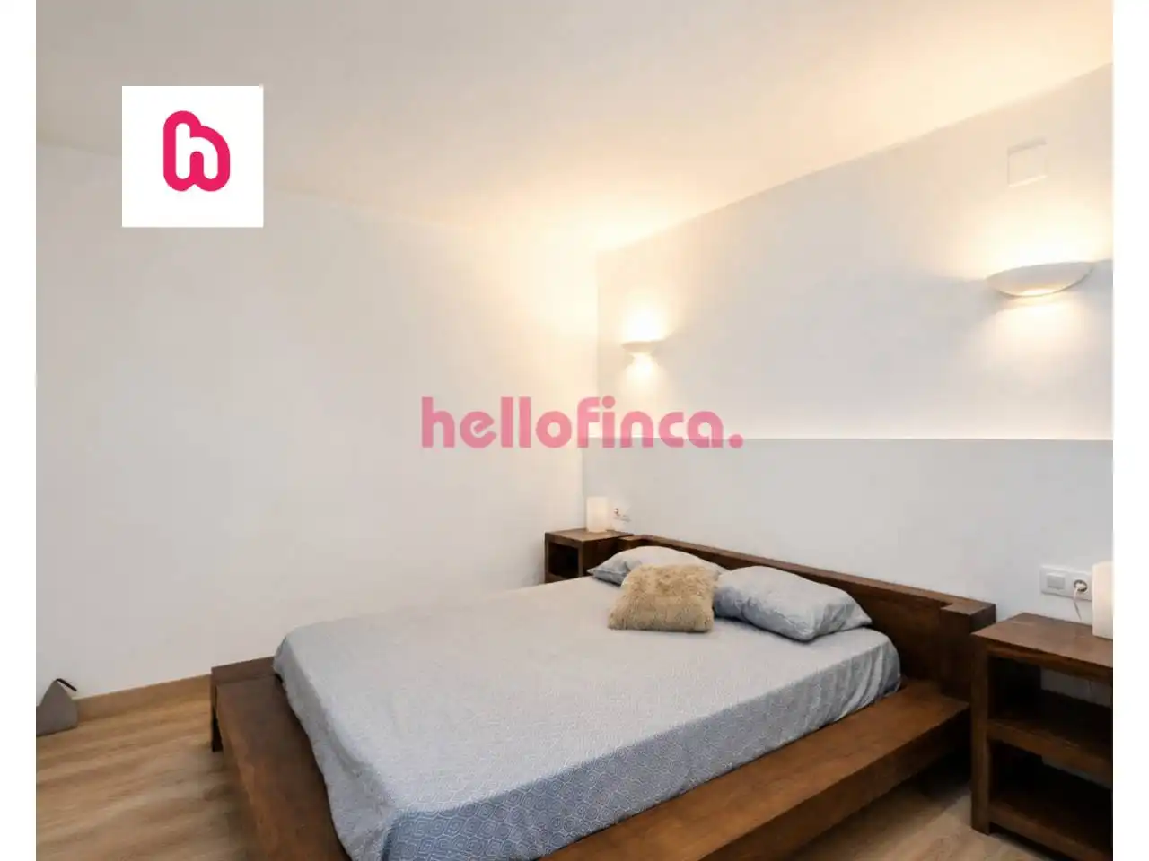 Bedroom of Flat for sale in Vilanova i la Geltrú  with Air Conditioner, Heating and Private garden