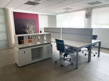 Office space to rent in medico rafael navarro 22