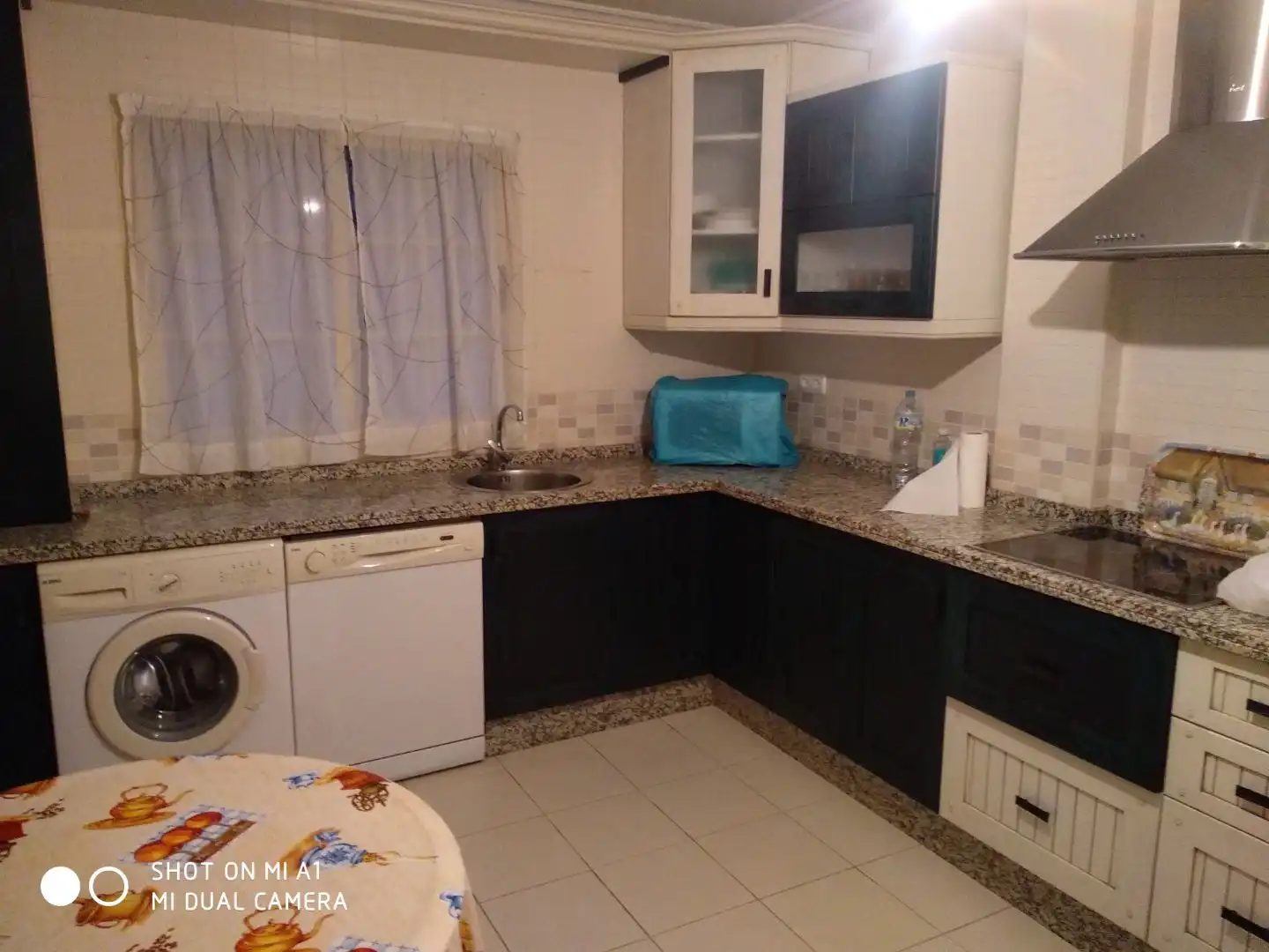Terraced house with garden for sale in Jamaica 19, imagen 3