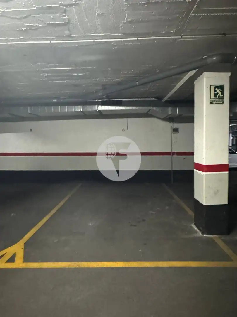 Parking of Flat for rent in Terrassa  with Air Conditioner, Heating and Balcony