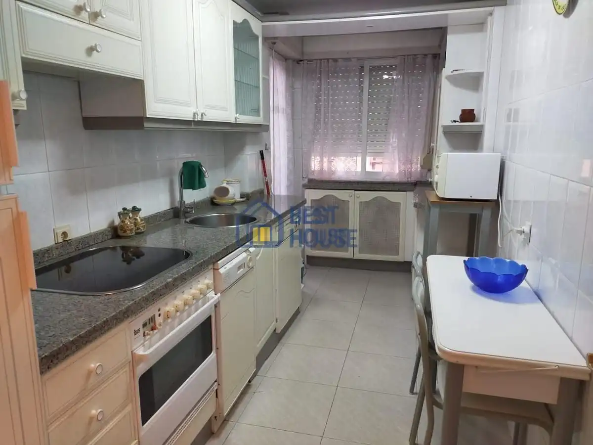 Kitchen of Apartments for rent in San Andrés del Rabanedo  with Heating, Parquet flooring and Furnished