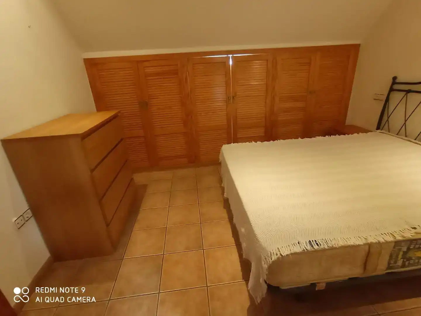 Dormitori de Dúplex de lloguer en Novelda amb Aire condicionat i Balcó