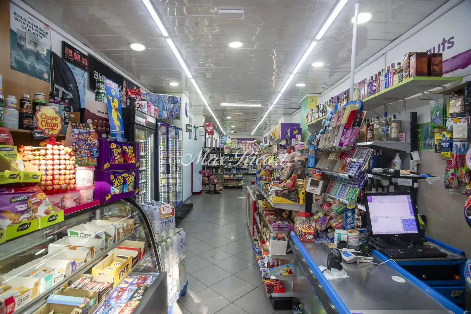 Local comercial en venta en Eixample, imagen 2