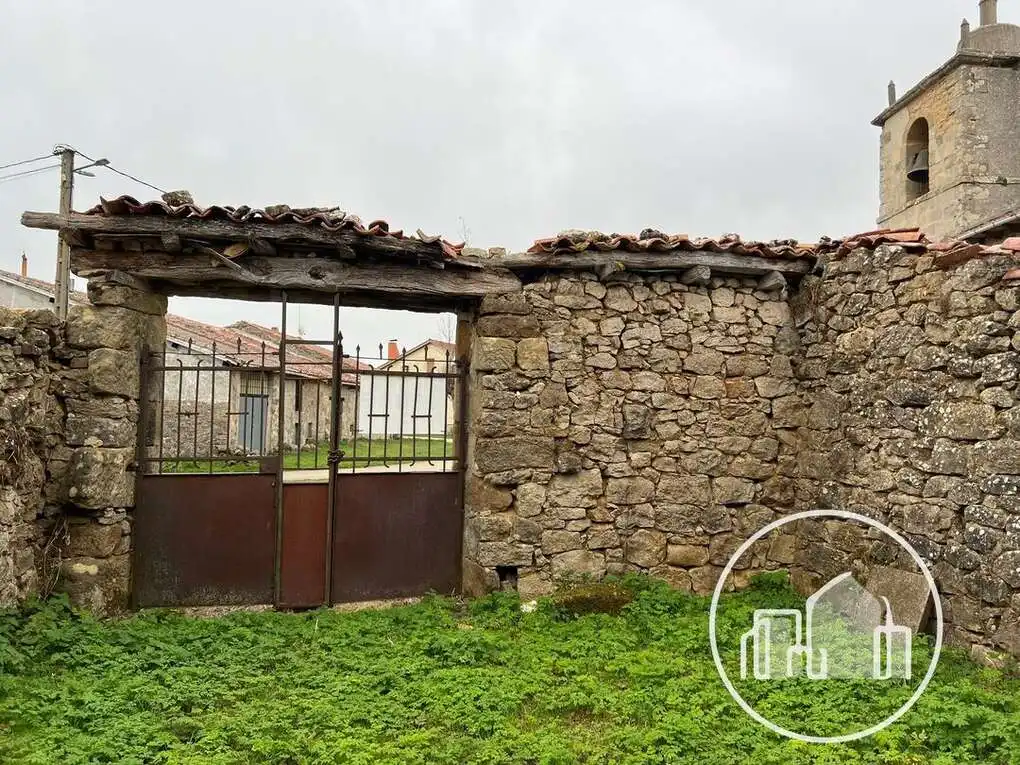 Houses for sale in Valderredible