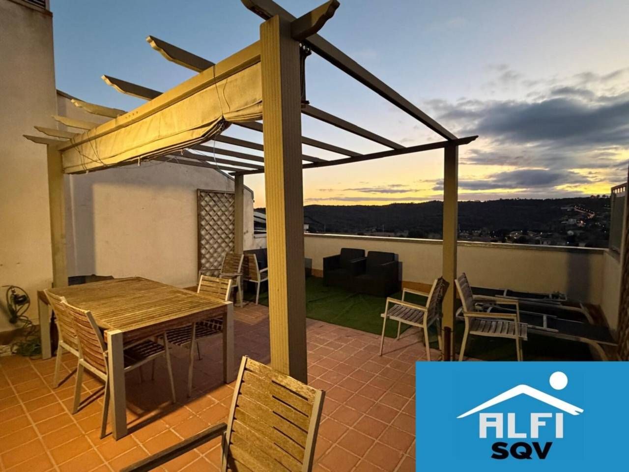 Terrassa de Dúplex en venda en Sant Quirze del Vallès amb Calefacció, Terrassa i Traster