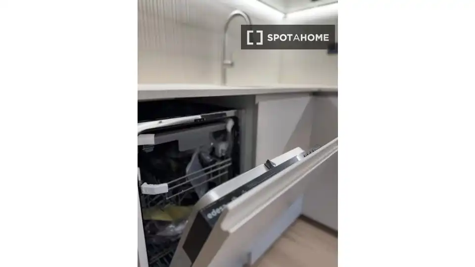 Kitchen of Flat for rent in Santa Coloma de Gramenet  with Air Conditioner, Heating and Furnished