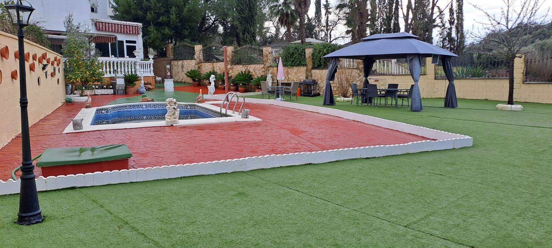 Piscina de Casa o xalet en venda en  Córdoba Capital amb Terrassa i Piscina