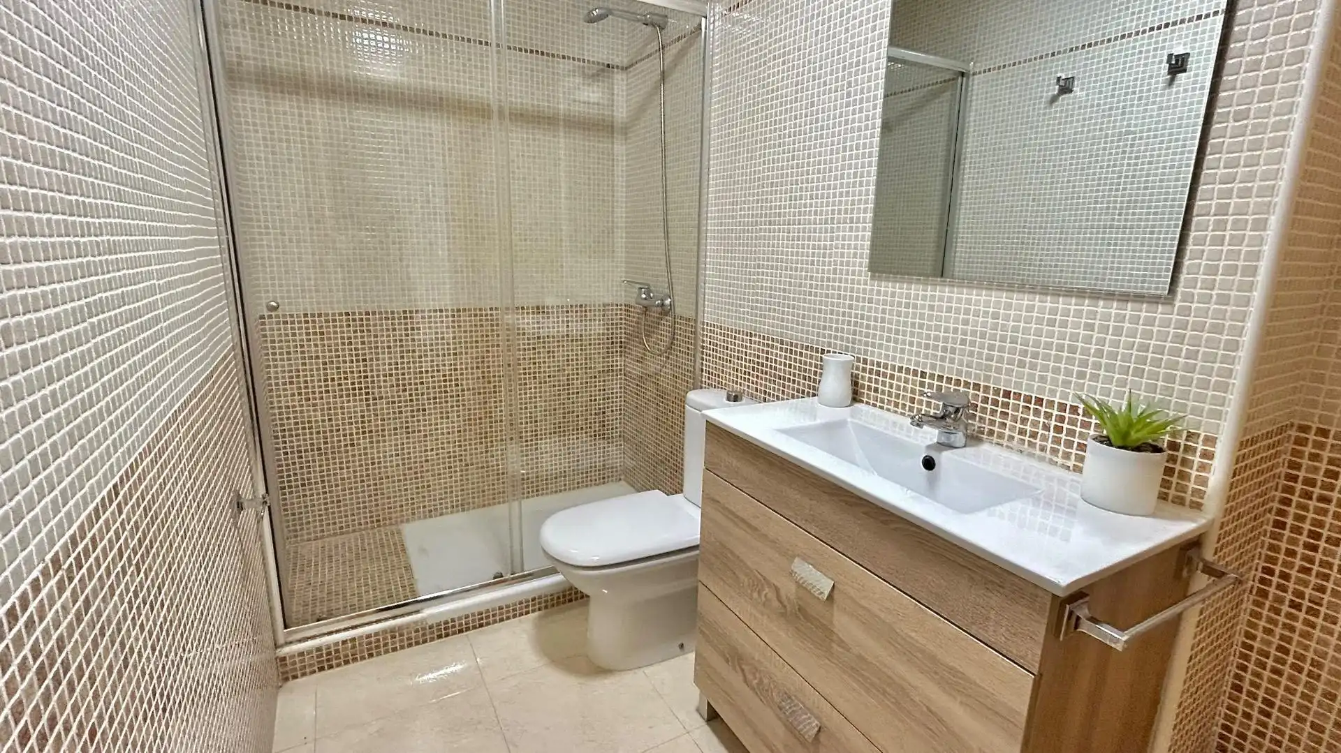 Appartamento con terrazza in vendita a Calle Calle de las Higueras, 95, imagen 54