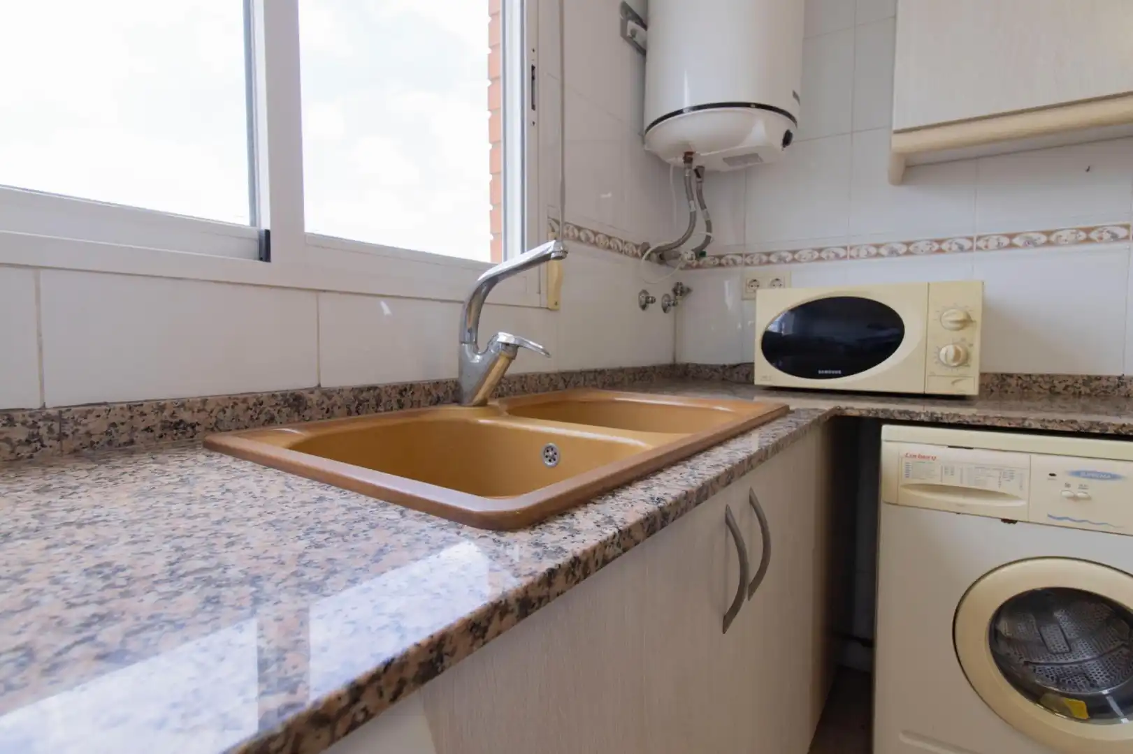 Kitchen of Flat for sale in Albuixech  with Air Conditioner, Heating and Balcony
