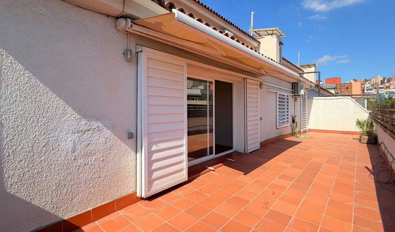 Terrasse von Wohnung zum Verkauf in Barcelona mit Klimaanlage, Heizung und Terrasse