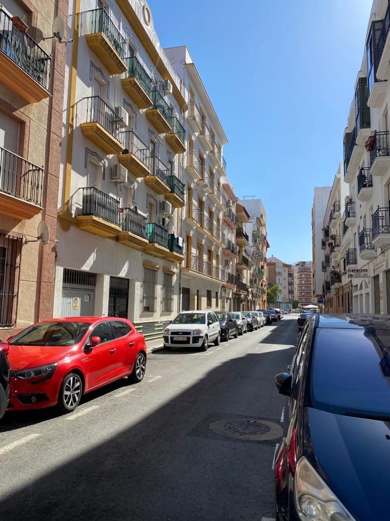 Vista exterior de Garatge en venda en  Huelva Capital