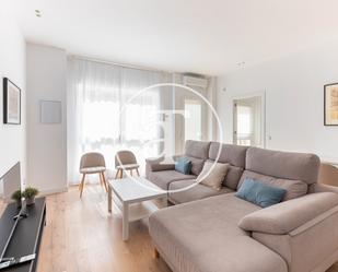 Living room of Flat to rent in  Madrid Capital  with Air Conditioner, Heating and Furnished