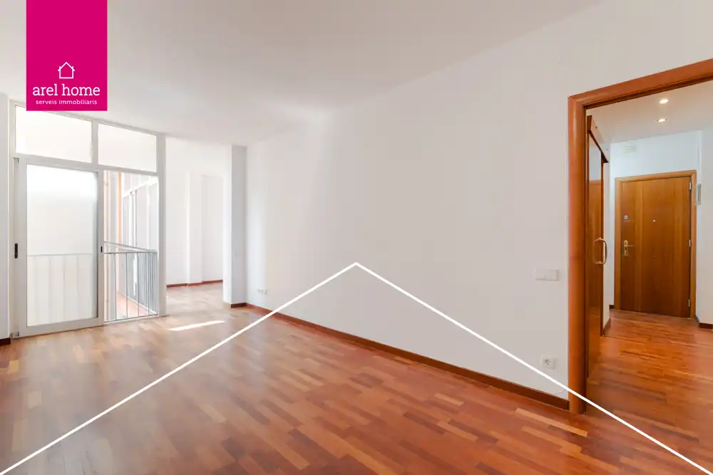 Habitación de Piso en venta en Esplugues de Llobregat con Calefacción, Parquet y Balcón