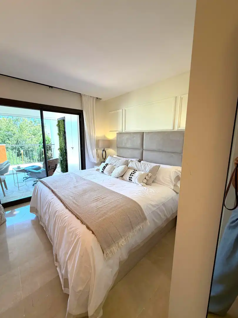 Apartment with terrace to rent in La Quinta, imagen 21