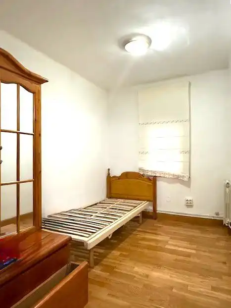 Schlafzimmer von Wohnung zum Verkauf in Sant Boi de Llobregat mit Klimaanlage, Heizung und Parkett