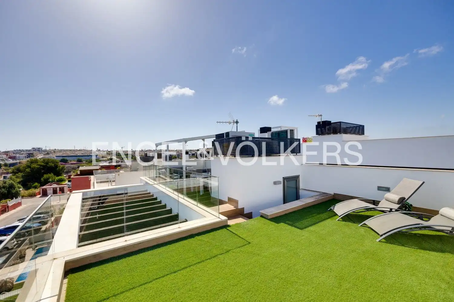 Terrassa de Casa o xalet en venda en Orihuela amb Aire condicionat, Calefacció i Jardí privat