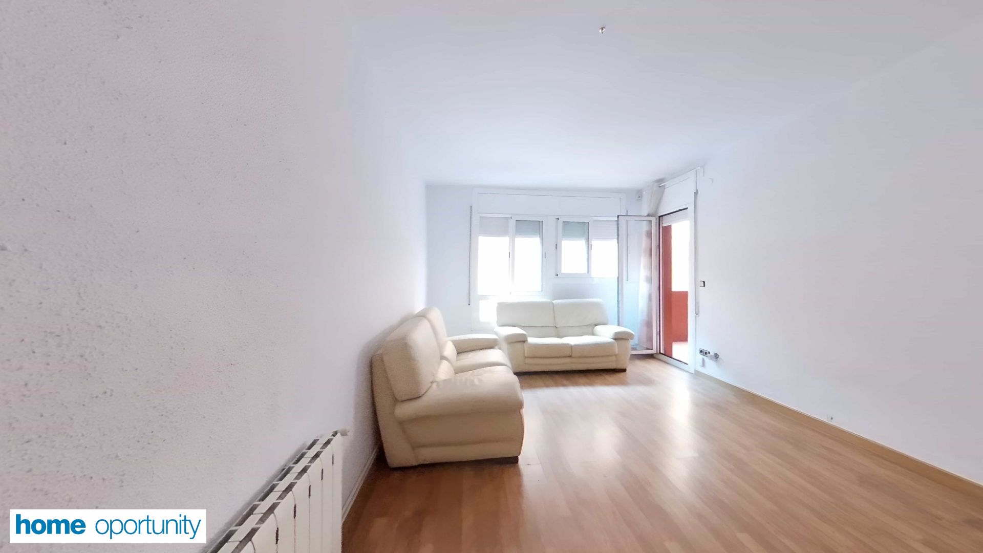 Living room of Flat for sale in Sabadell  with Heating, Parquet flooring and Balcony
