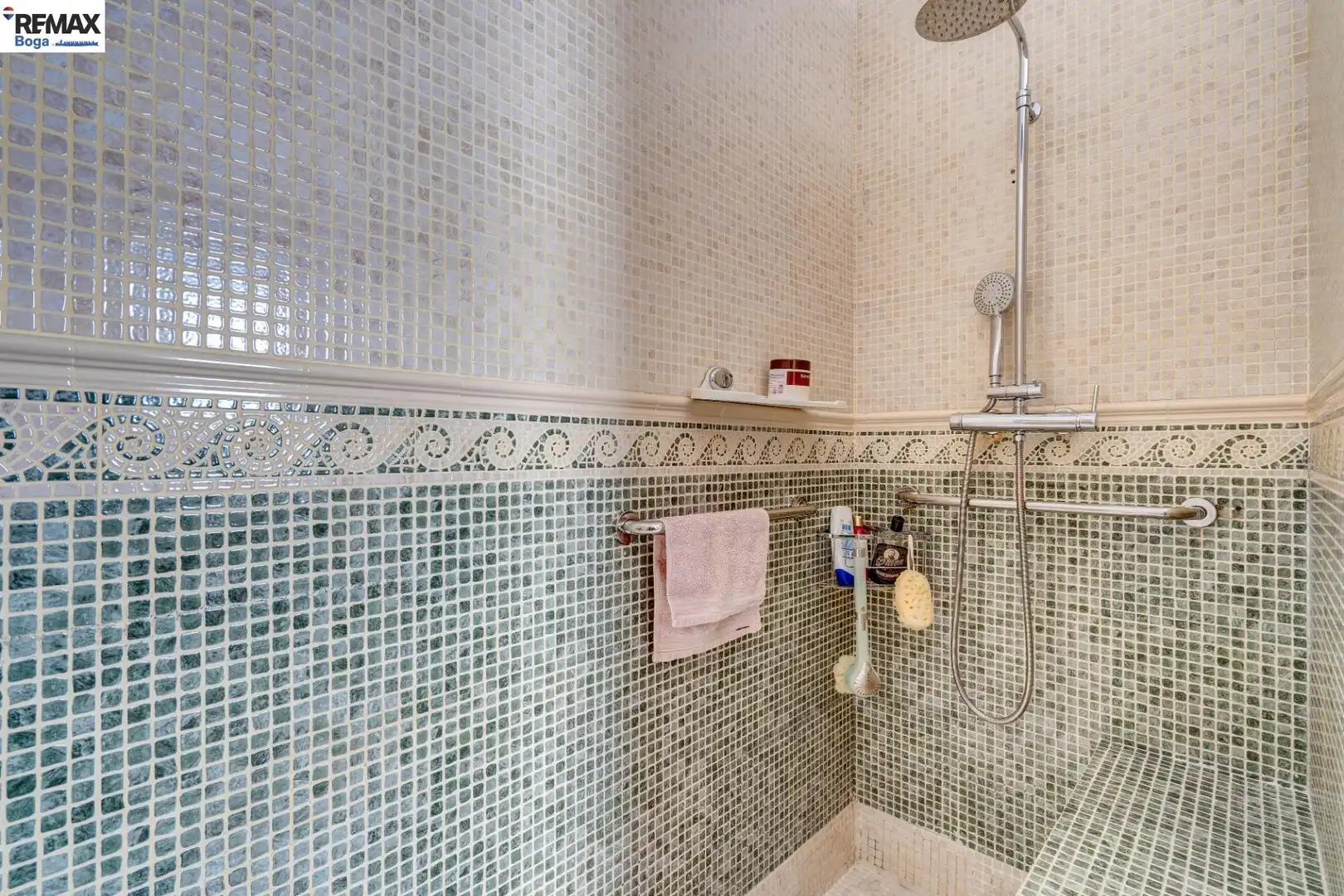 Detached house with garden for sale in KINPULENA KALEA, imagen 33