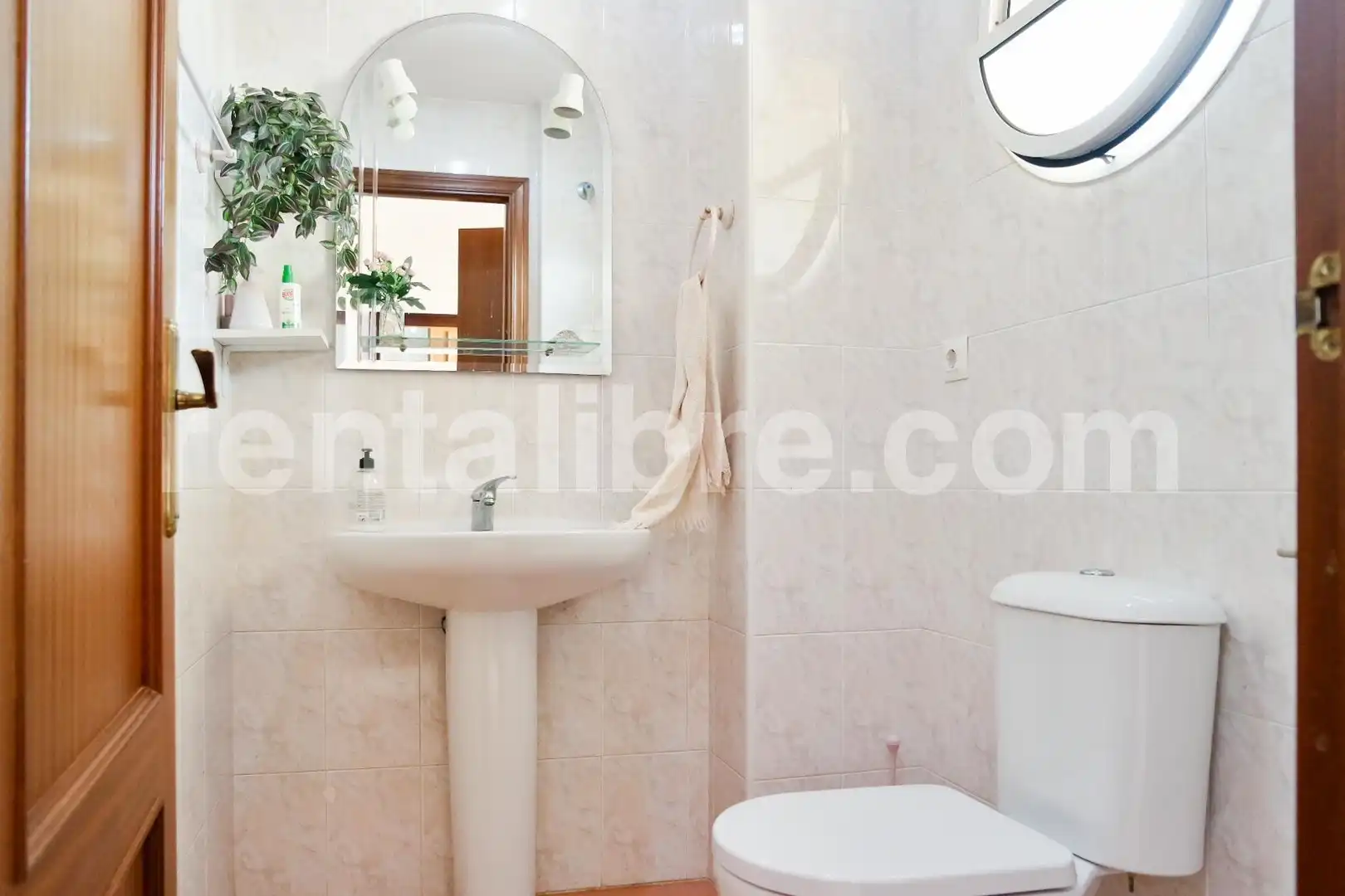 Bathroom of Detached homes for sale in Sanlúcar de Barrameda  with Private garden and Terrace