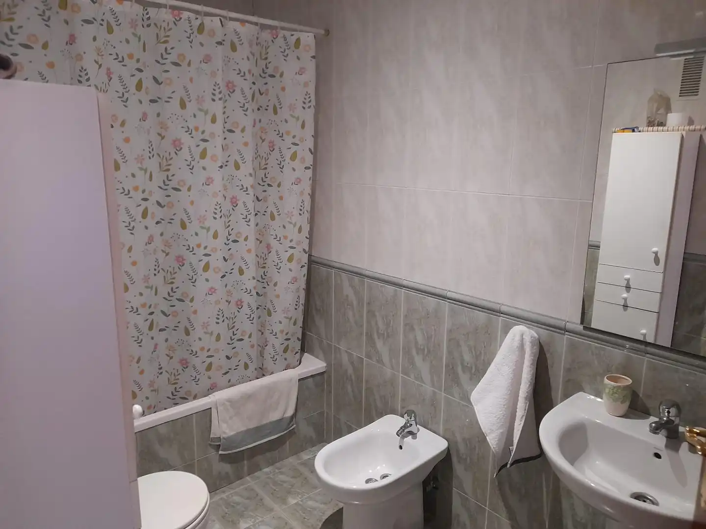 Badezimmer von Wohnung zum Verkauf in Cáceres mit Heizung, Terrasse und Abstellraum
