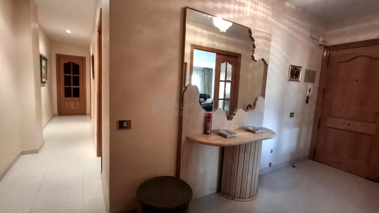 Piso con ascensor en venta en calle les Oliveres, imagen 8