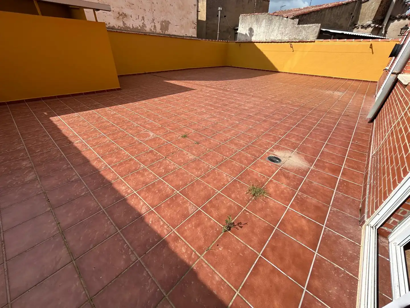 Terrasse von Wohnung zur Miete in Malagón mit Klimaanlage, Heizung und Ofen