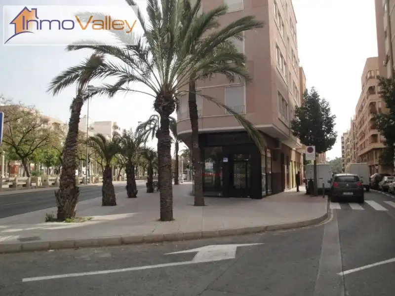 Local comercial en venda a Elche ciudad