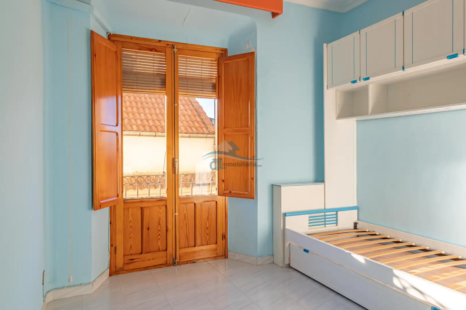 Habitación de Piso de alquiler en Linares con Aire acondicionado, Calefacción y Lavadora