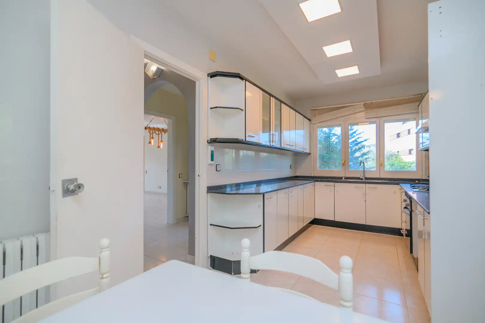 Cocina de Casa o chalet de alquiler en Begues con Calefacción, Jardín privado y Terraza