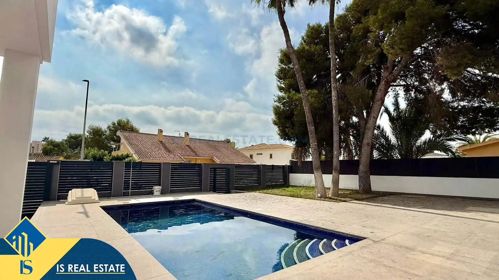 Chalet con piscina en venta en Orihuela Costa, imagen 5