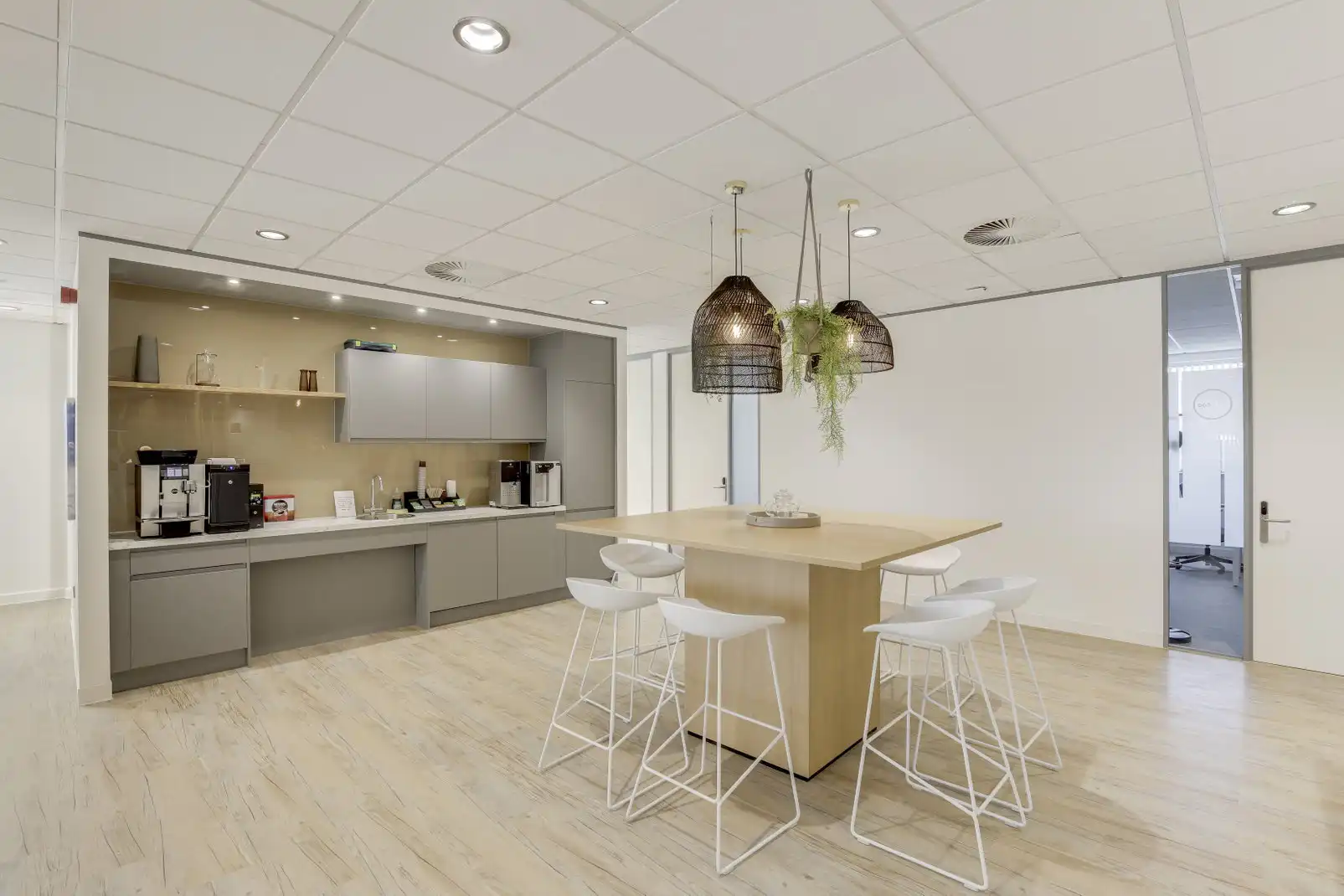 Bureau avec ascenseur à louer à Calle Balbino Marrón 6, imagen 6