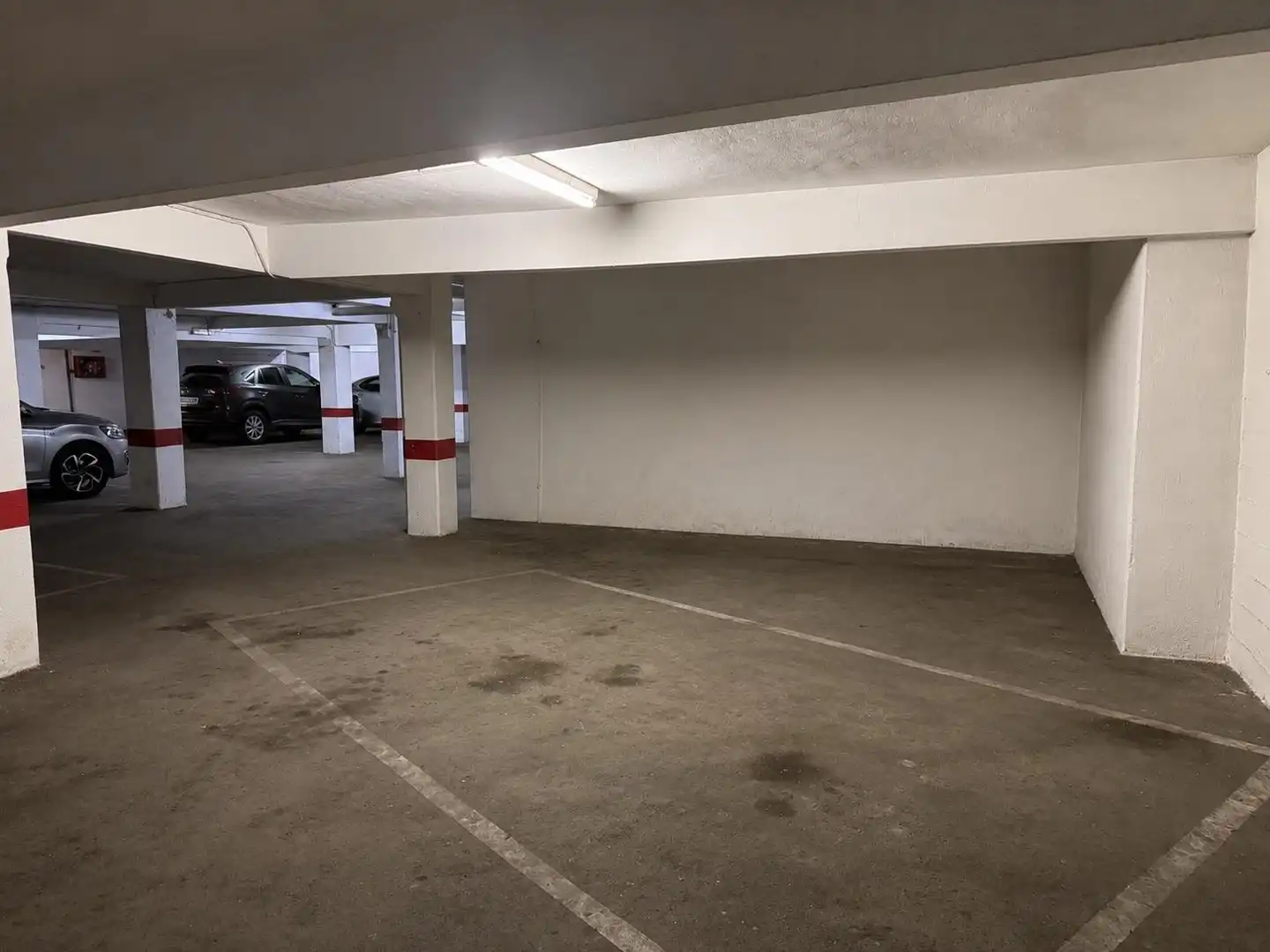 Parkplatz von Wohnung zum Verkauf in Madrid mit Heizung, Parkett und Terrasse