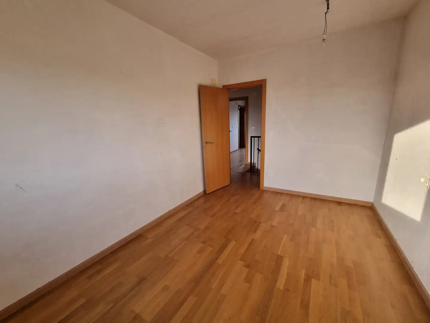 Habitación de Casa adosada en venta en Uruñuela con Calefacción, Jardín privado y Parquet