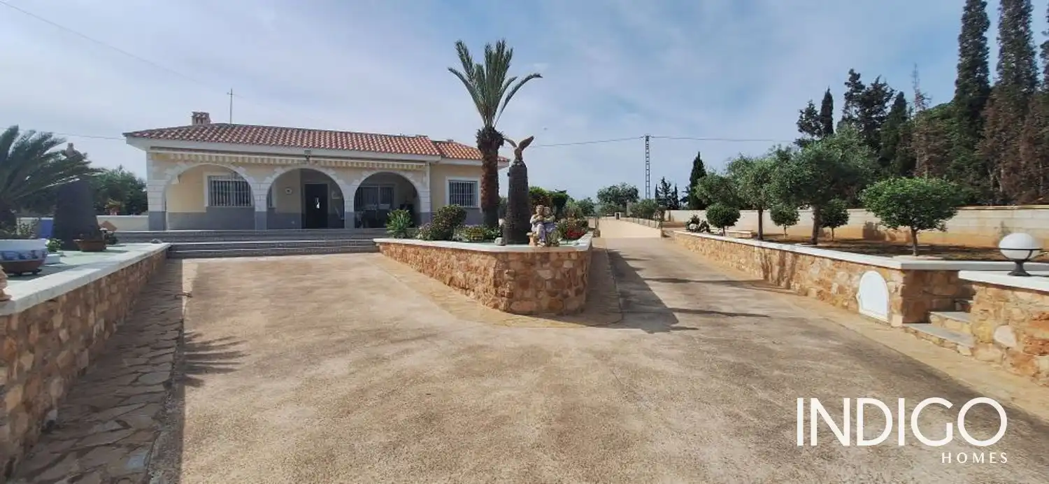 Vista exterior de Casa o chalet en venta en Elche / Elx con Aire acondicionado, Calefacción y Terraza