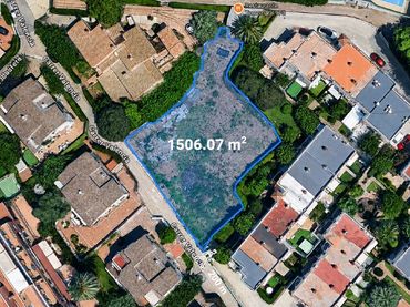 Terreno residencial en venta en Carrer Valencia 4