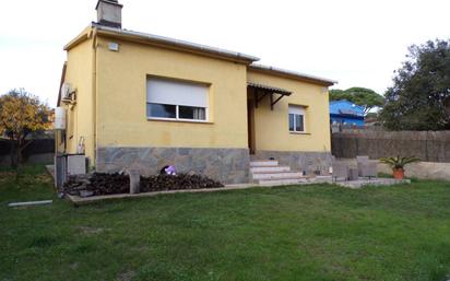 Exterior view of House or chalet for sale in Maçanet de la Selva  with Air Conditioner, Heating and Private garden