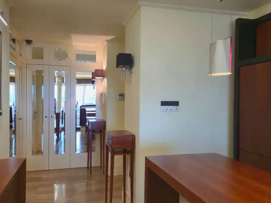 Comedor de Apartamento en venta en Marbella con Aire acondicionado, Piscina y Balcón