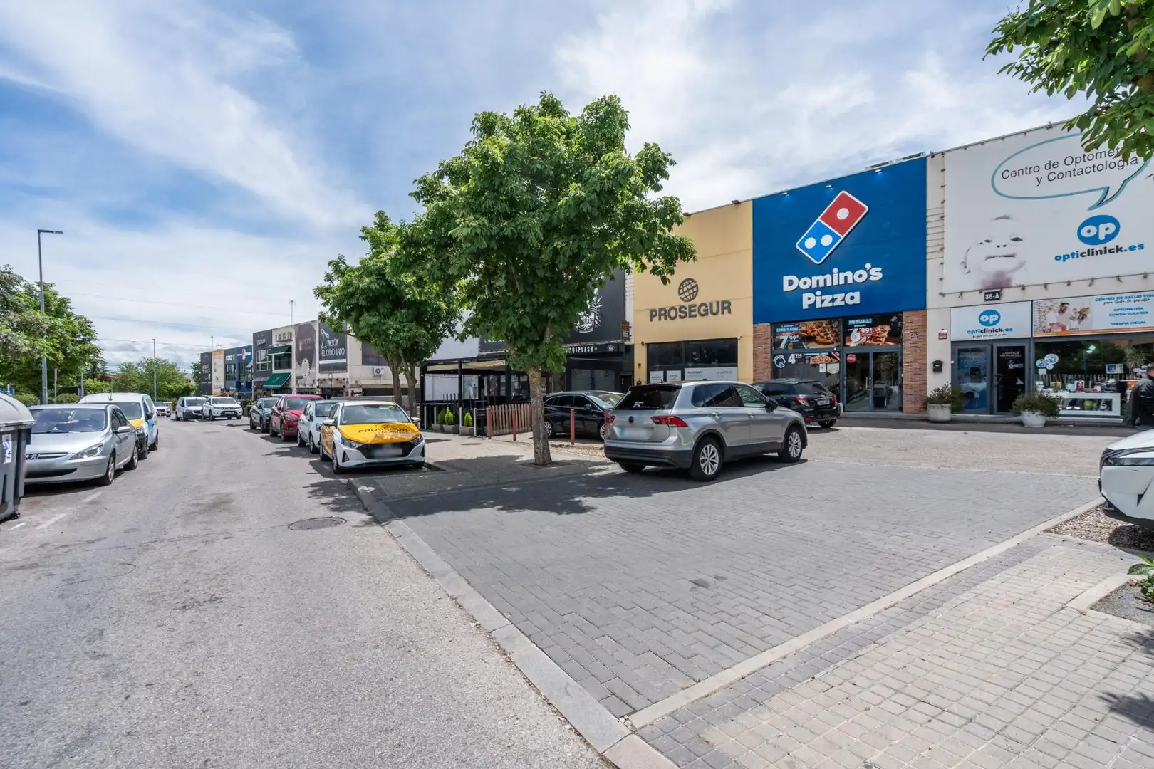 Vista exterior de Planta baja en venta en Las Rozas de Madrid con Aire acondicionado, Calefacción y Jardín privado