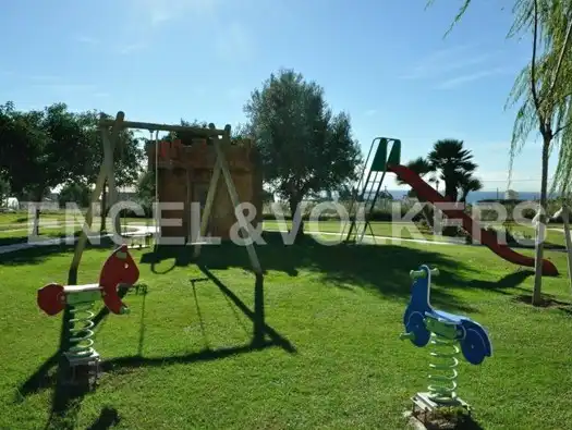 Parking of Houses for sale in Mataró  with Air Conditioner, Heating and Private garden