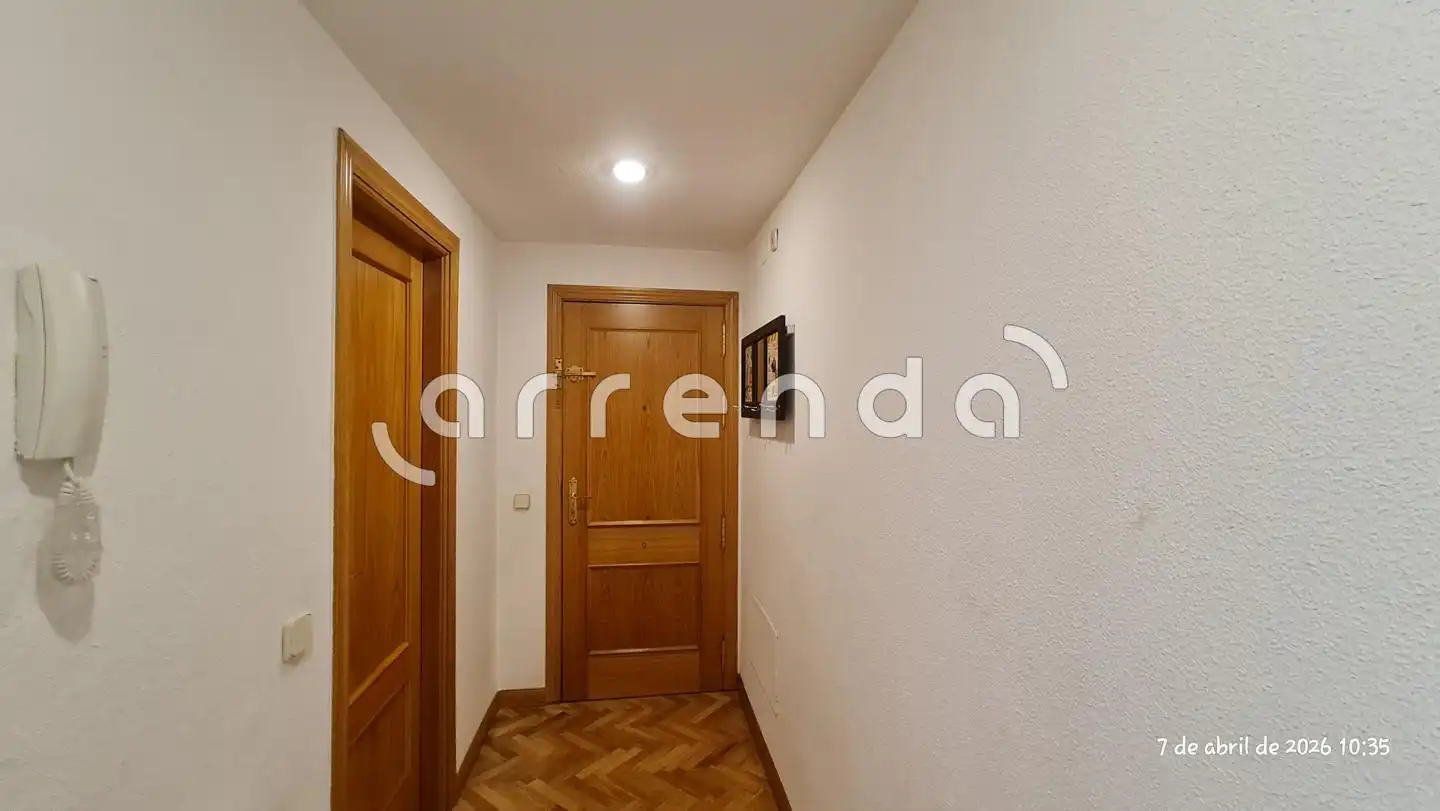 Flat for rent in  Madrid Capital  with Air Conditioner, Heating and Parquet flooring