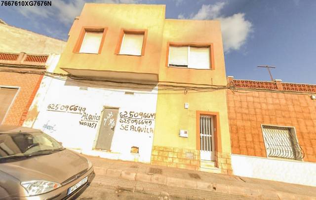 Piso en Venta en Barrio de Peral - San Félix